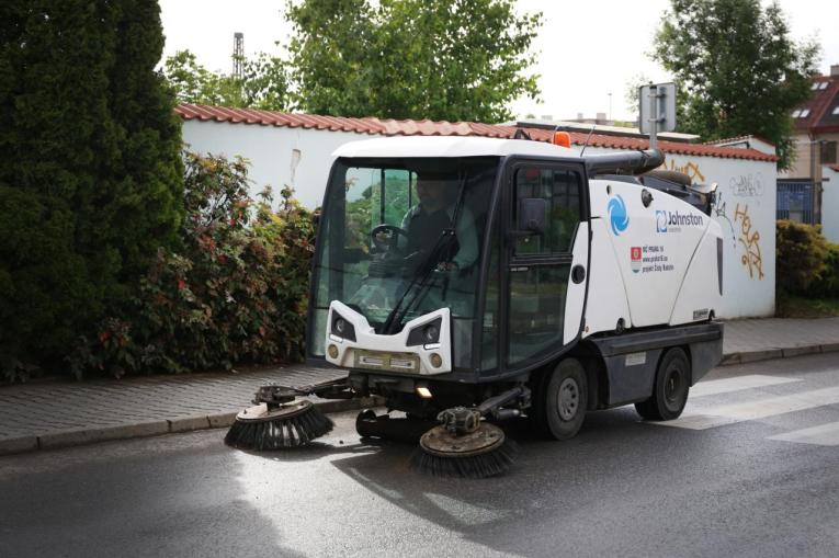 Jarní úklid komunikací