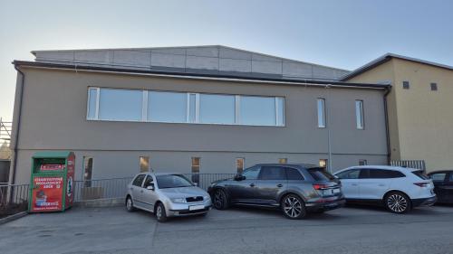 Přístavba sportovní haly Radotín 10.3.2025