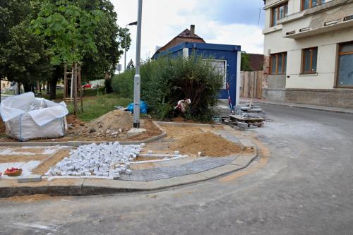 Úpravy v okolí parku pod Korunou, 4.7.2023