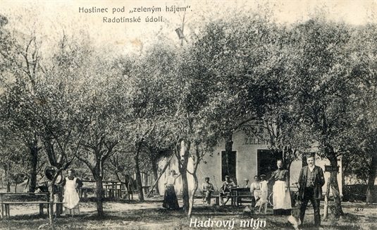 Hadrový mlýn na fotografii z roku 1910
