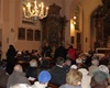 5.12.2010 II. Adventní koncert, kostel se rychle zaplňuje